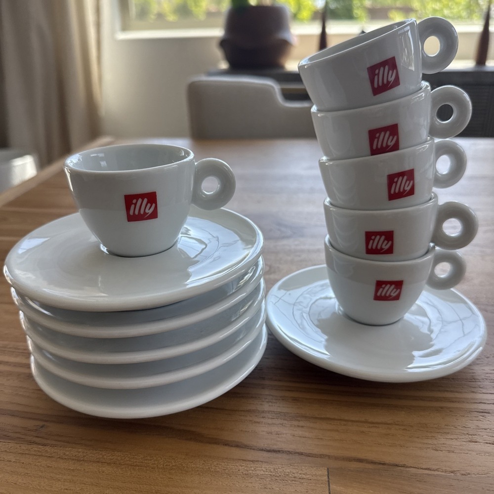 ILLY ESPRESSO CUPS  LOGO (6 CUPS) & (6 SAUCERS) Porcelain 2 oz capacity